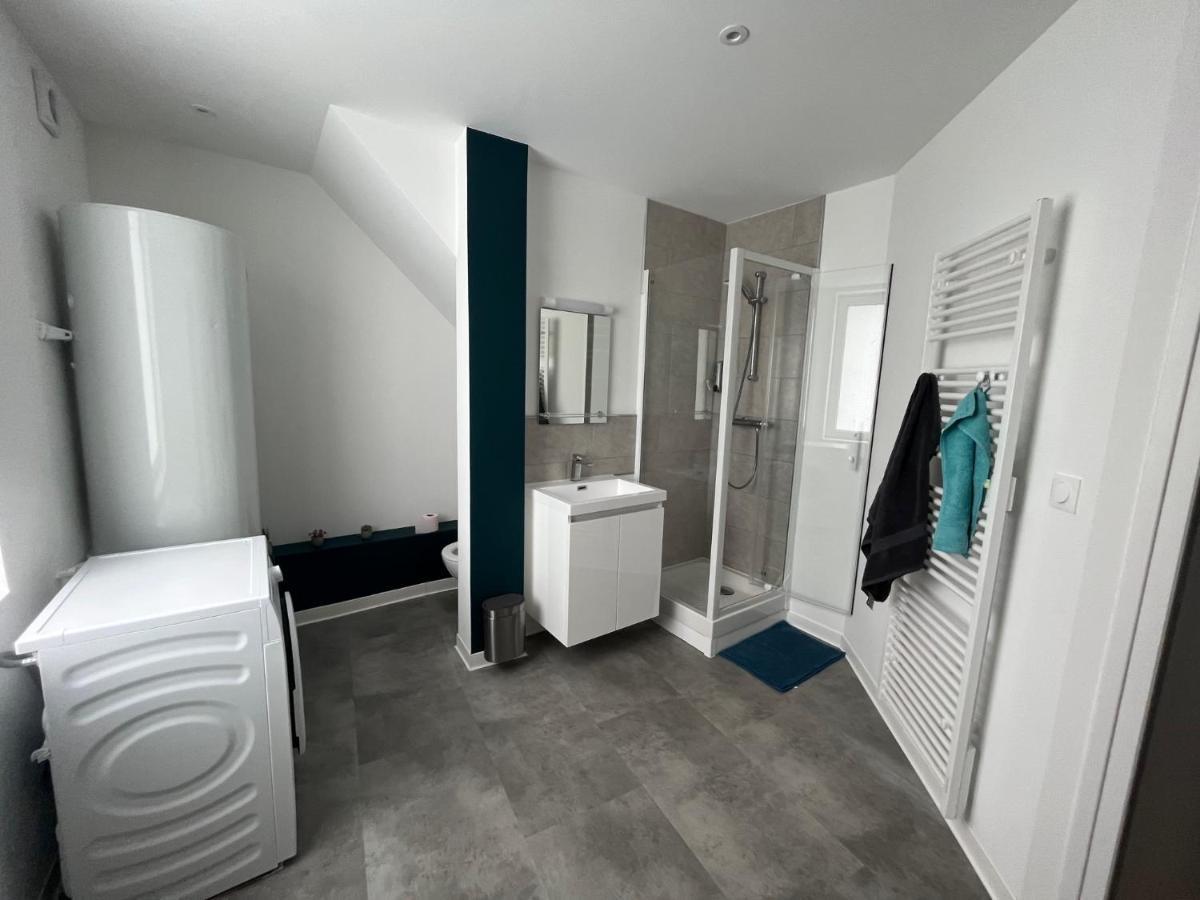 Apartamento Voyage En Duplex En Hyper Centre Valenciennes Exterior foto