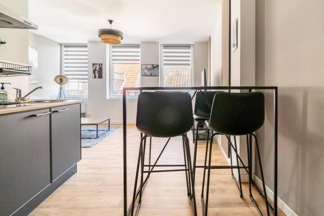 Apartamento Voyage En Duplex En Hyper Centre Valenciennes Exterior foto